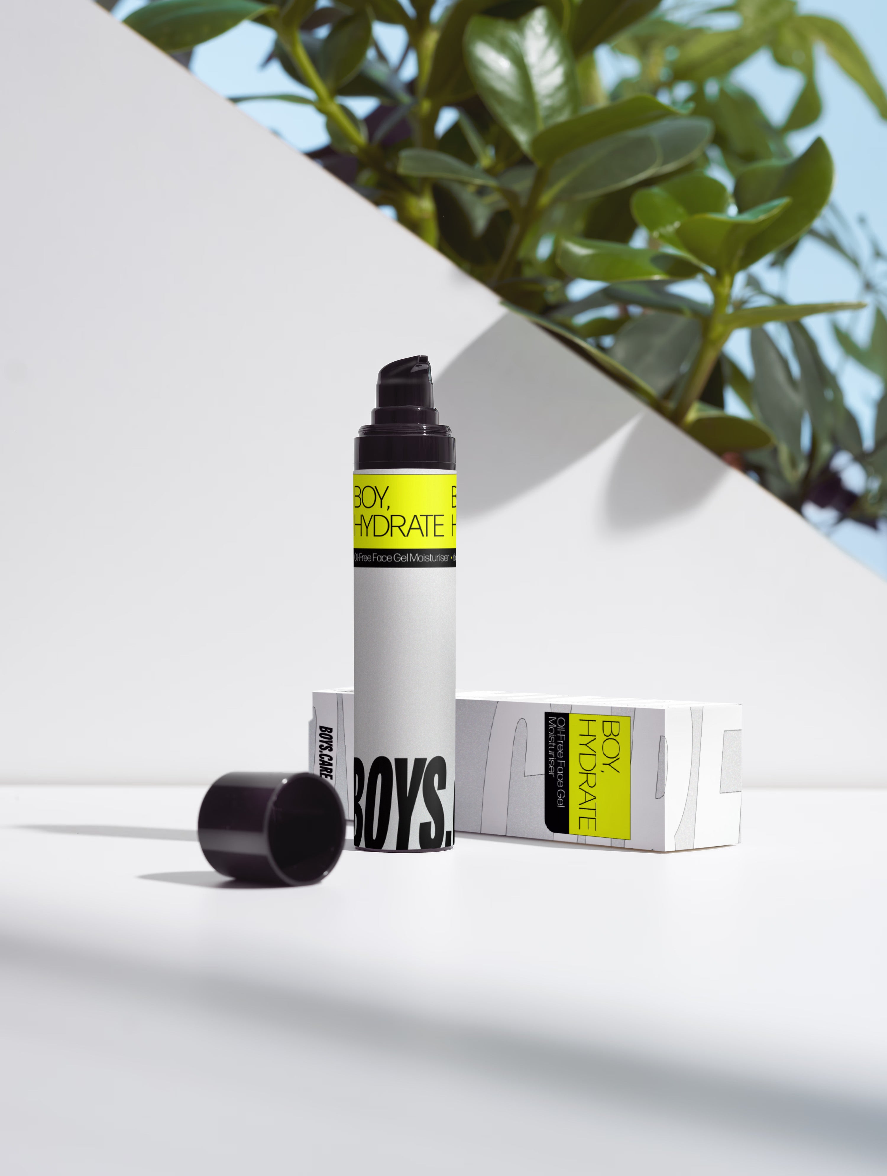 BOY, HYDRATE zinc face gel with its box and plants.